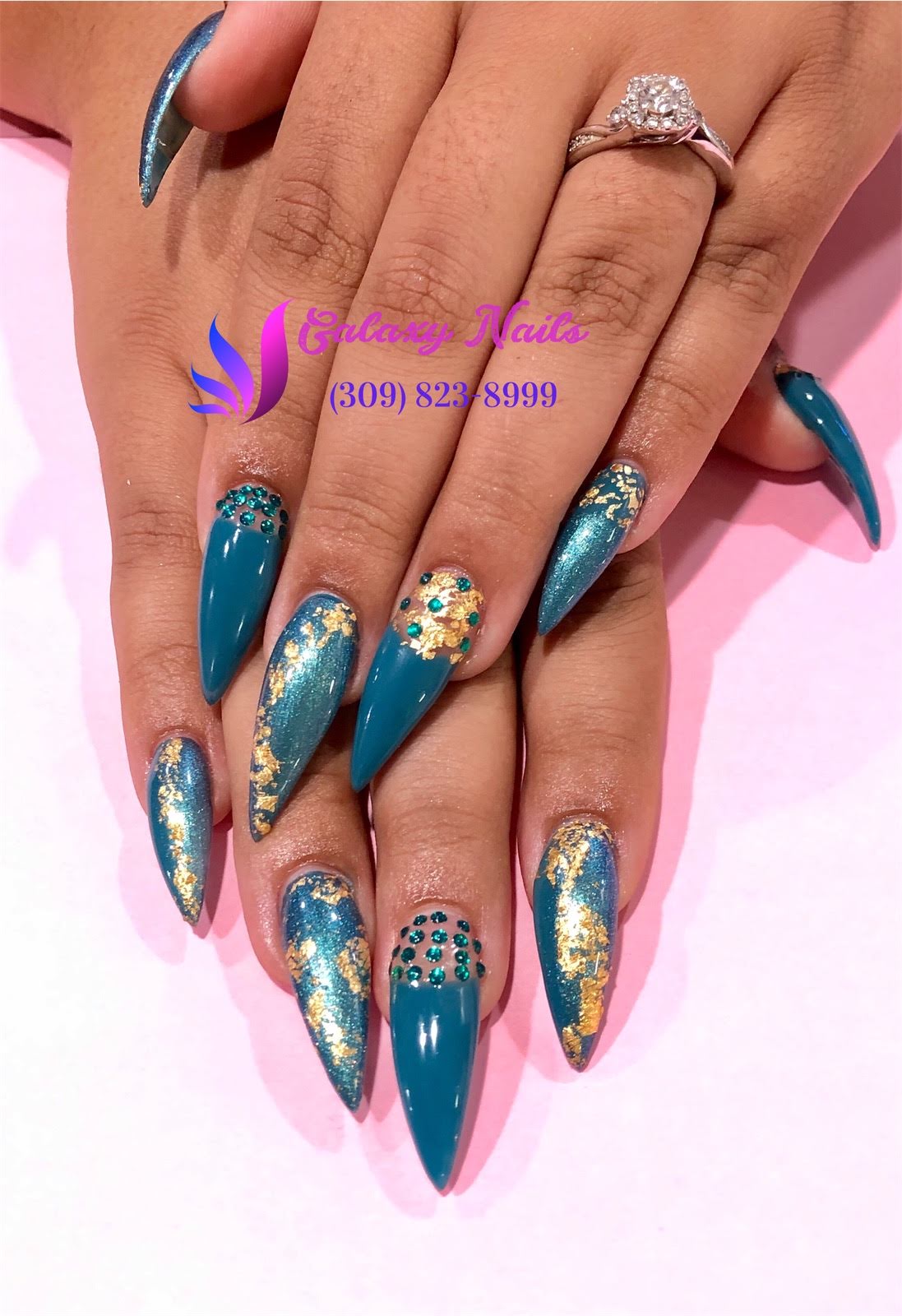 Galaxy Nails Bloomington